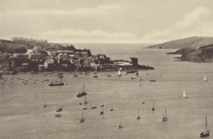 Fowey, Battery ja Polruan Tower (s/w-kuva) tekijältä English Photographer