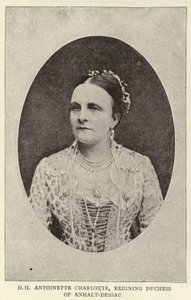 H H Antoinette Charlotte, Anhalt-Dessaun hallitseva herttuatar tekijältä English Photographer