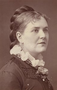 Helen Barry tekijältä English Photographer