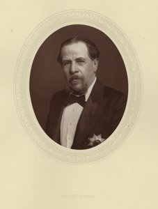 Hobart Pacha tekijältä English Photographer