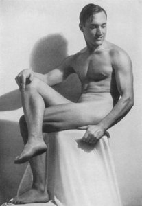 Illustration for The Male Body (s/w valokuva) tekijältä English Photographer