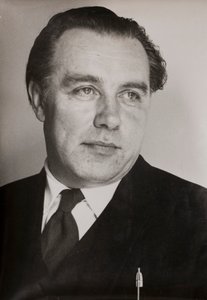 Jerzy Faczynski, puolalainen arkkitehti, joka tuli Britanniaan pakolaisena vuonna 1941 (m/v kuva) tekijältä English Photographer