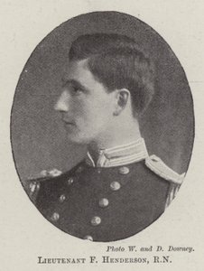Luutnantti F Henderson, RN tekijältä English Photographer