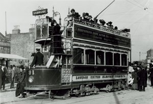 London United Electric Tramways tekijältä English Photographer