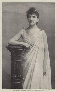 Madame Sigrid Arnoldson Baucisina elokuvassa Philemon et Baucis tekijältä English Photographer