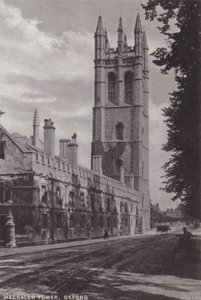 Magdalen Tower, Oxford tekijältä English Photographer