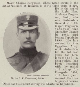 Majuri C. F. Fergusson, DSO tekijältä English Photographer