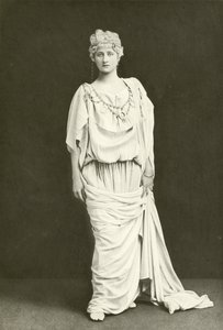 Neiti Mary Anderson Hermionena (kaiverrus) tekijältä English Photographer