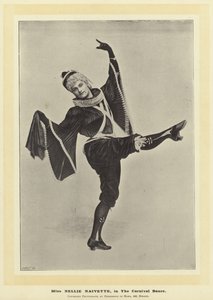 Neiti Nellie Naivette elokuvassa The Carnival Dance
