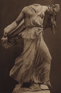 Nereid (s/w-kuva) tekijältä English Photographer