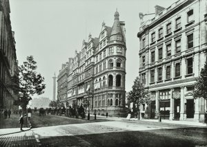 Northumberland Avenue, 1895 tekijältä English Photographer