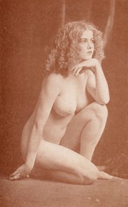 Nudistista taidetta: Cynthia (s/w-kuva) tekijältä English Photographer