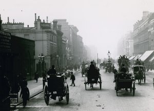 Oxford Street, Lontoo; katsoen länteen tekijältä English Photographer
