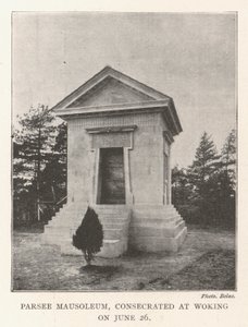 Parseen mausoleumi, vihitty käyttöön Wokingissa 26. kesäkuuta tekijältä English Photographer