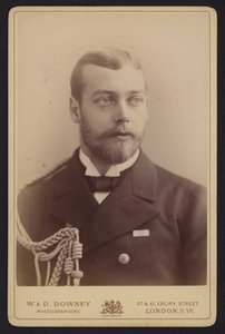 Muotokuva, George, Yorkin herttua, tuleva kuningas George V (m/v kuva) tekijältä English Photographer