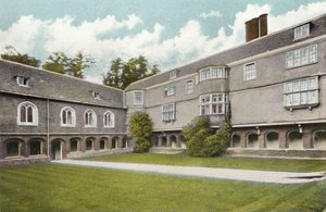 Queens College, Cloisters Court tekijältä English Photographer
