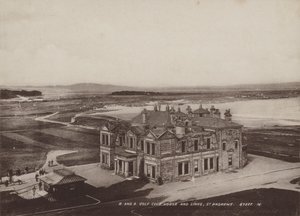 Royal and Ancient Golf Club House and Links, St Andrews tekijältä English Photographer