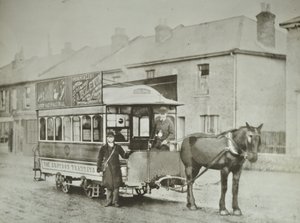 Croydon Tramways Companyn yksihevosvaunu Red Deerin päätepysäkillä, 1885 tekijältä English Photographer