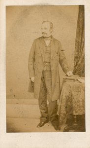 Sir James Outram tekijältä English Photographer