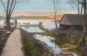 Urheilijat Staithe, Ormesby Broad tekijältä English Photographer