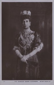The Dowager Queen Alexandra (m/w kuva) tekijältä English Photographer
