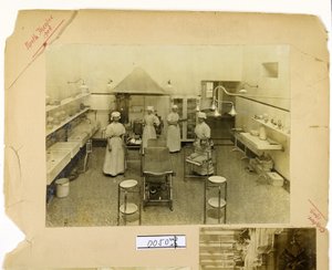 North Theatre, St. Thomas Hospital, 1908 (seepiakuva) tekijältä English Photographer