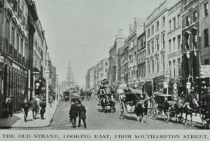Old Strand, katsoen itään, Southampton Streetiltä, n. 1890 tekijältä English Photographer
