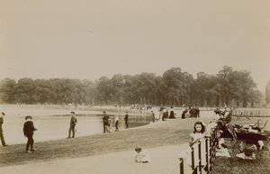 Serpentine, Hyde Park, Lontoo tekijältä English Photographer