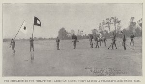 Tilanne Filippiineillä, American Signal Corps laskemassa lennätinlinjaa tulen alle tekijältä English Photographer