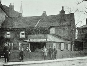 The Smithy, Broadway, Crouch End, 1890 tekijältä English Photographer
