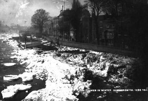 Thames Hammersmithissä talvella, 1895 tekijältä English Photographer