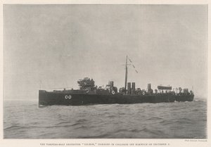 Torpedo-venetuhoaja Salmon vaurioitui törmäyksessä Harwichin edustalla 2. joulukuuta tekijältä English Photographer