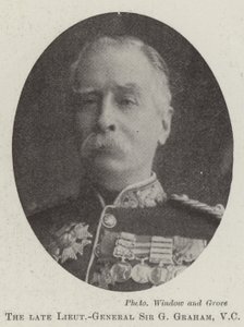 Edesmennyt kenraaliluutnantti Sir G Graham, VC tekijältä English Photographer