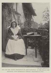 Edesmennyt rouva Baker (Anne Hathawayn jälkeläinen) asuinpaikkansa ovella, Anne Hathaways Cottage, Stratford-on-Avon tekijältä English Photographer