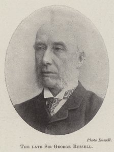 Edesmennyt Sir George Russell tekijältä English Photographer
