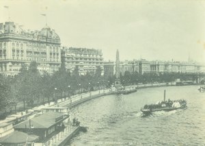 Victoria Embankment, Westminster LB: katsot pohjoiseen Hungerford Bridgeltä, 1895 tekijältä English Photographer