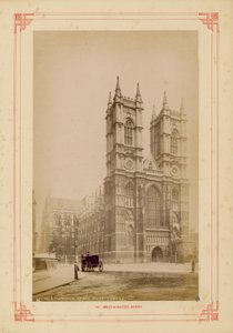 Westminster Abbeyn länsitornit tekijältä English Photographer