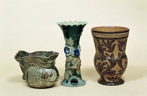 Doulton-maljakot, 1880-luku, (kivitavara)