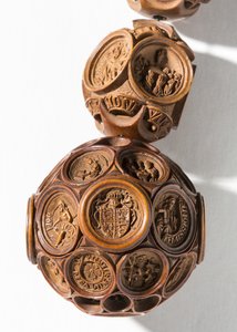 Henrik VIII:n rukousnauha (puksipuu) tekijältä English School