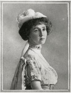 Lady Rothes, yksityiskohta RMS Titanicin matkustajista, elokuvasta The Sphere, 27. huhtikuuta 1912 (litho) (katso myös 450780) tekijältä English School