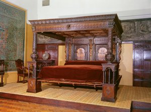 The Great Bed of Ware, n. 1590 (veistetty, upotekoristeinen ja maalattu puu)