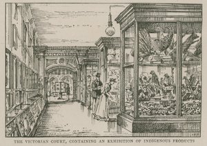 Imperial Institute: Victorian Court, jossa on alkuperäiskansojen tuotteiden näyttely tekijältä English School