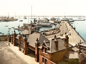 Pier, Southampton (käsin värjätty valokuva) tekijältä English School