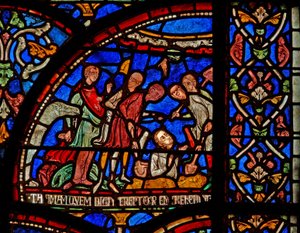 Ikkuna s7, joka esittää kohtauksen St Thomas Becket Miracle -ikkunasta: William of Gloucester haudattu ja paljastettu tekijältä English School