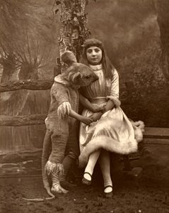 Liisa ja dormouse, 1887