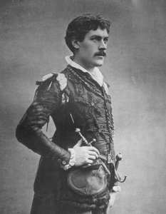 George Alexander, brittiläinen näyttelijä ja teatterijohtaja, Faustina, 1887