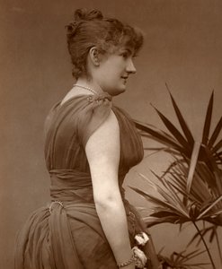Neiti Edith Woodworth, brittiläinen näyttelijä, 1888