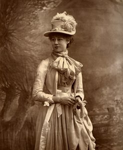 Violet Vanbrugh, brittiläinen näyttelijä, 1887.