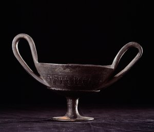 Etruskien sivilisaatio: kantharos tekijältä Etruscan