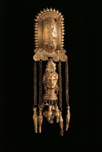 Kultainen korvakoru riipuksella, Todista, Perugian maakunnasta, Italiasta tekijältä Etruscan